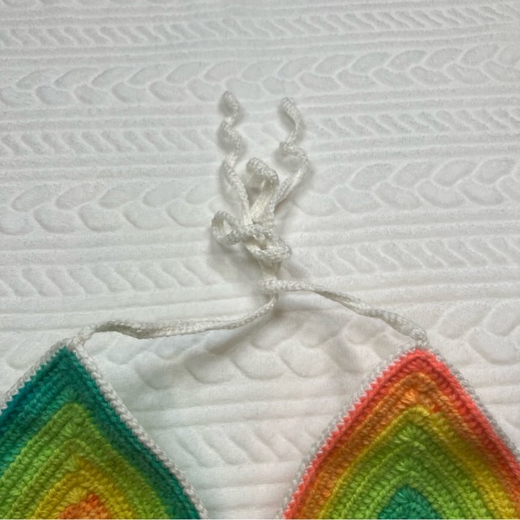 🤎 Handmade Crochet Womans Halter Top - Picture 5 of 9